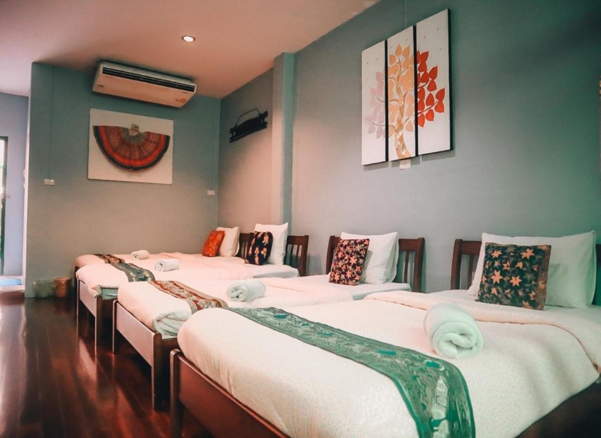 Thaweesuk Heritage Homestay Phang Nga Exteriör bild