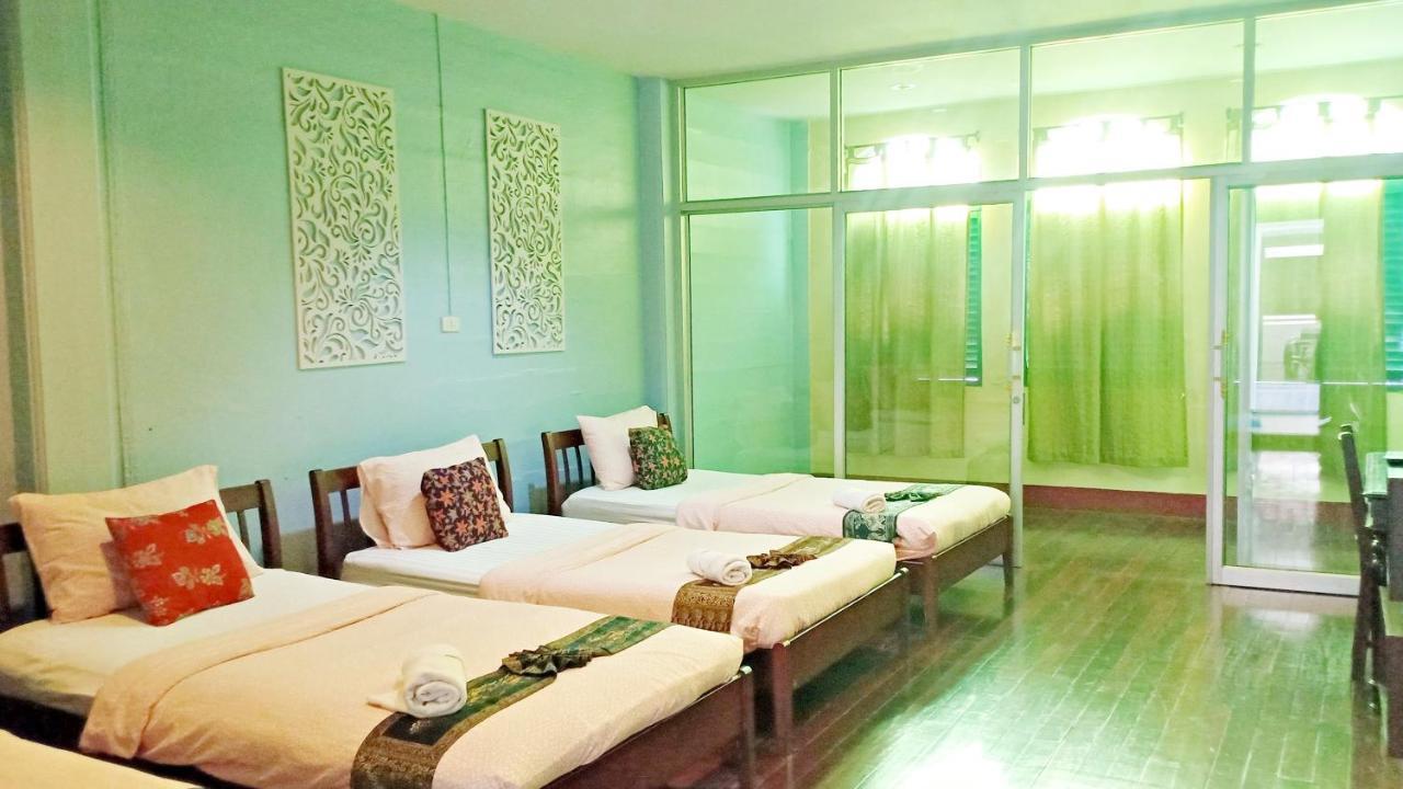Thaweesuk Heritage Homestay Phang Nga Exteriör bild