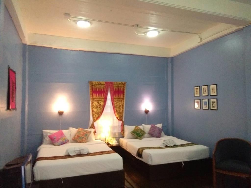 Thaweesuk Heritage Homestay Phang Nga Exteriör bild