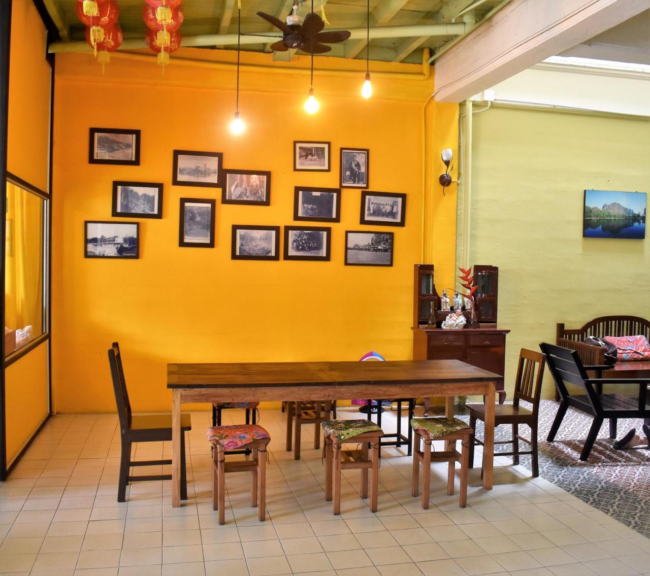 Thaweesuk Heritage Homestay Phang Nga Exteriör bild